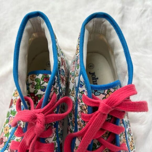 Johnnie B. Mini Boden Floral Canvas High Top Sneakers Colorful Spring size 40 - Picture 3 of 12